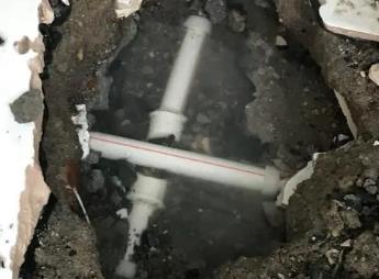 卧龙阳台漏水维修公司为您分享楼上楼下漏水怎么处理